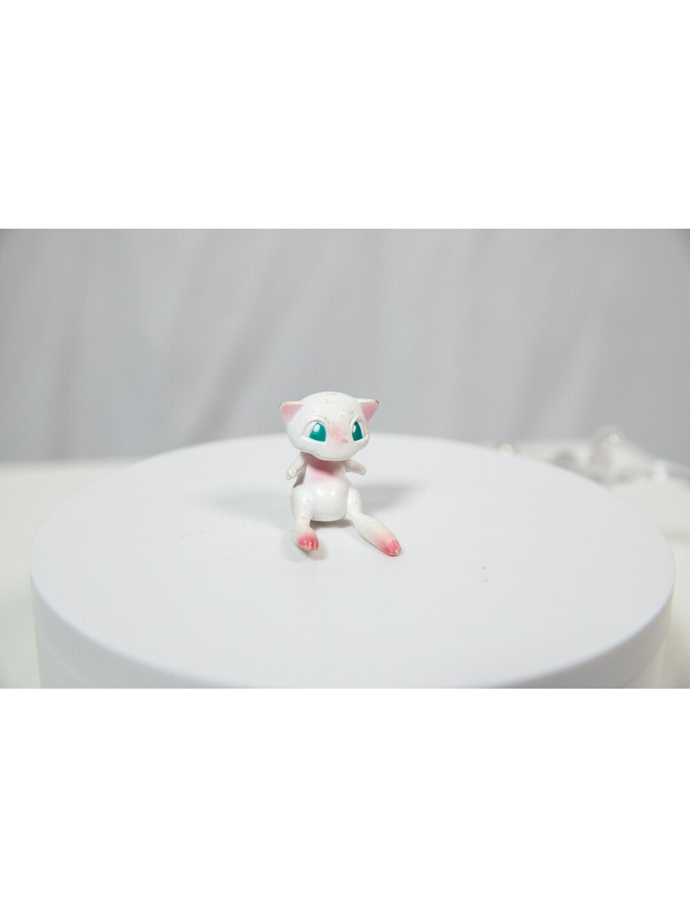 Vintage Pokeman Figurine Nintendo Tomy Mew 1-2" CR GF TC SP JK